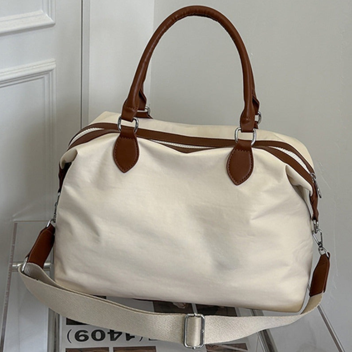 #139.85 Women's new portable outdoor commuter handbag fitness bag