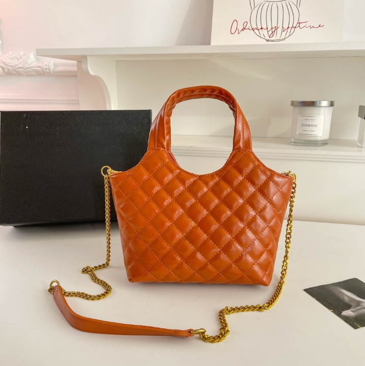 #159 Women's New Temperament Joker Metal Chain Rhombic Cross-body Bag Handbag